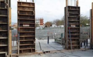 Execució de l’estructura durant la fase d’obra del conjunt residencial