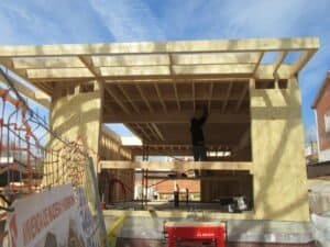 Construcció amb estructura de fusta: pilars